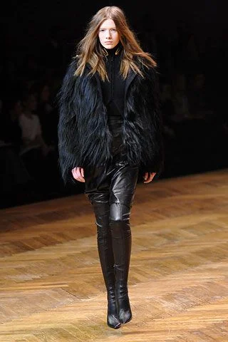 Look 30
